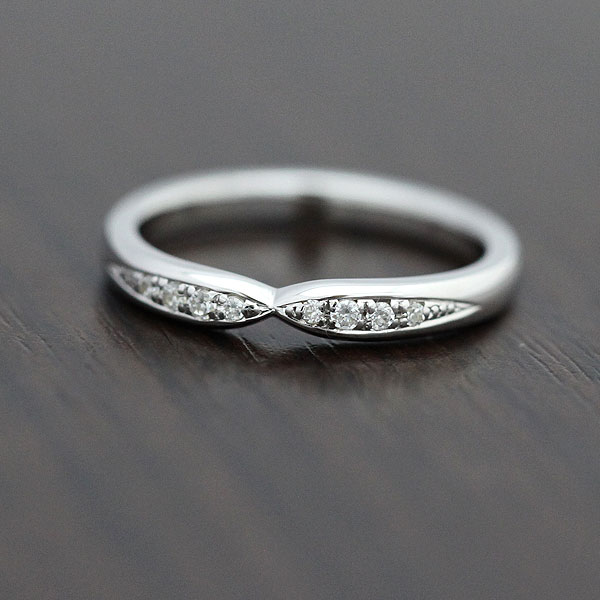 結婚指輪 レディース K18WG ダイヤモンド 0.07ct ホワイトゴールド リボンライン シンプル 恋人 夫婦 ギフト プレゼント クリスマス 記念日 ジュエリー マリッジリング｜株）オーダーメイドジュエリーメイ