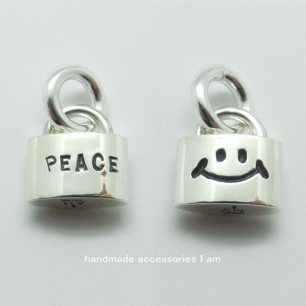 受注生産商品　PEACE　南京錠ペンダント　シルバー925