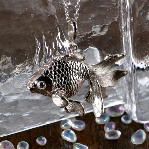 楽天市場】【K18イエローゴールド】【送料無料】18金製の金魚（小