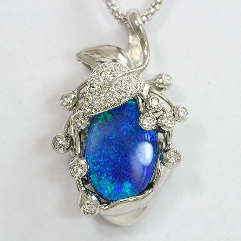 【３日間セール】ブラックオパール　Pt900 ペンダント Pt900/K18ブラックオパールキャッツアイ0.736 ペンダント