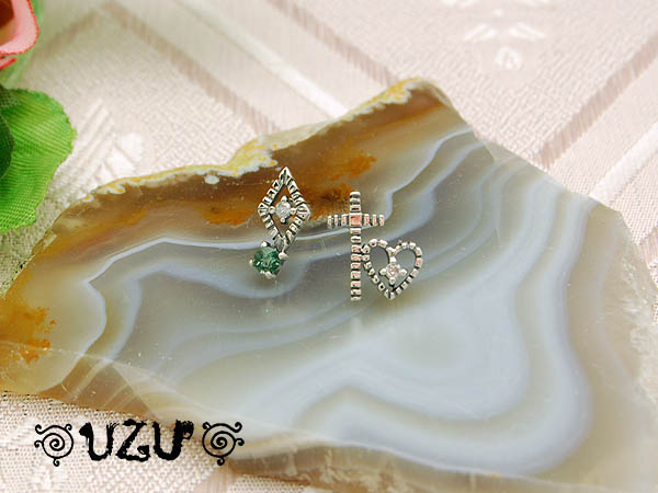 PI-3023【UZU】【ピアス】【シルバー925】【いぶし仕上げ】