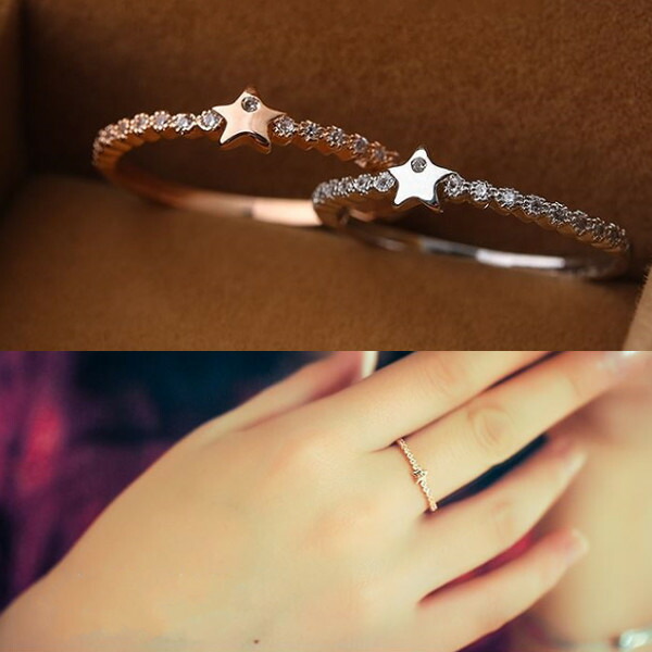楽天市場 指輪 リング ピンキーリング 大きいサイズ 星 スタース ワロフスキー Swarovski ハーフエタニティ あす楽 レディースアクセサリー 彼女 女性 誕生日 プレゼント ギフト クリスマス 大人 可愛い おしゃれ 金属アレルギー Jewelrysanmi楽天市場店