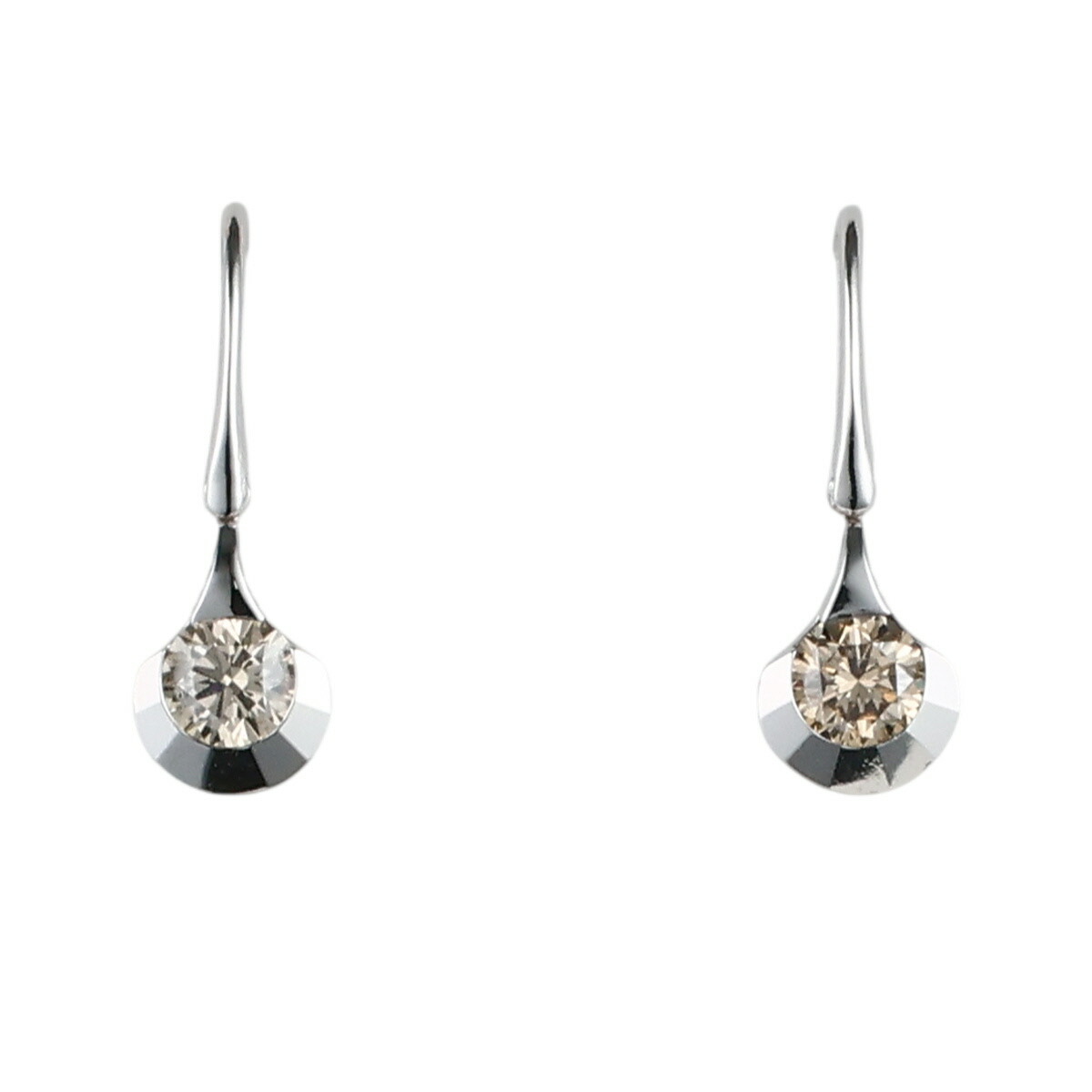 【中古】 カシケイ ダイヤモンド 0.40ct アンフォゲッタブル ドッツ ピアス K18WG|Jewel Supply online
