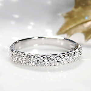Pt950【0.30ct】パヴェ リング ジュエリー レディース 指輪 プラチナ ダイヤモンド 0.3カラット 61石 ダイヤ【Hカラー・SIクラス】pt950 送料無料 代引手数料無料 品質保証書 刻印無料 ギフト 重ねづけ プレゼント 彼女用 妻用 クリスマス 母の日|Jeweluce