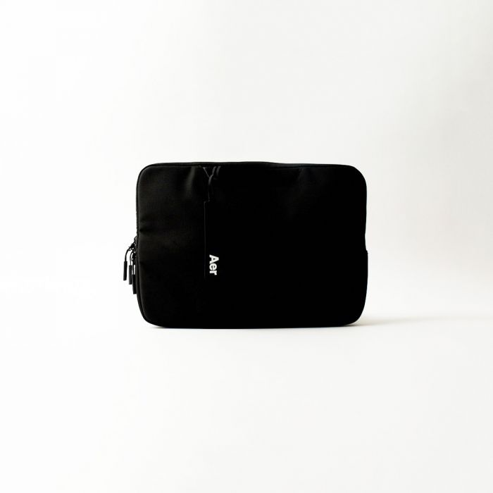 【送料無料】 Aer エアー テックフォリオ16 AER-21025 メンズ 鞄 ナイロン ロゴ ワンポイント F ブラック|JEANS FACTORY Online Shop