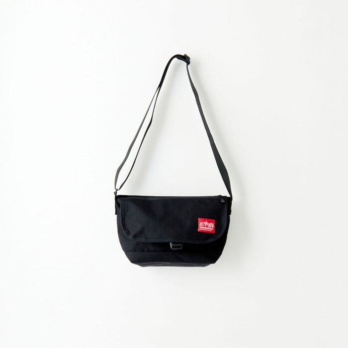 【送料無料】 MANHATTAN PORTAGE マンハッタンポーテージ ナイロンメッセンジャーバッグ MP1605JRSFZP メンズ 鞄 ショルダーバッグ ロゴ F ブラック