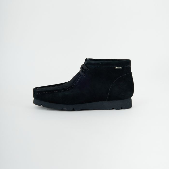 【送料無料】 Clarks クラークス ワラビーブーツ ゴアテックス(ブラックスエード) 26179256 メンズ 靴 ブーツ 25.0-26.5cm ブラック｜JEANS FACTORY Online Shop