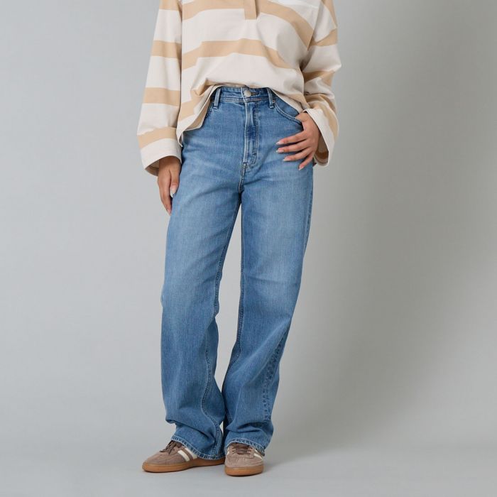 【送料無料】 YANUK ヤヌーク ボーイズストレート LEA/レア 57151231 レディース ボトムス 2026SS XS-XL ブルー|JEANS FACTORY Online Shop