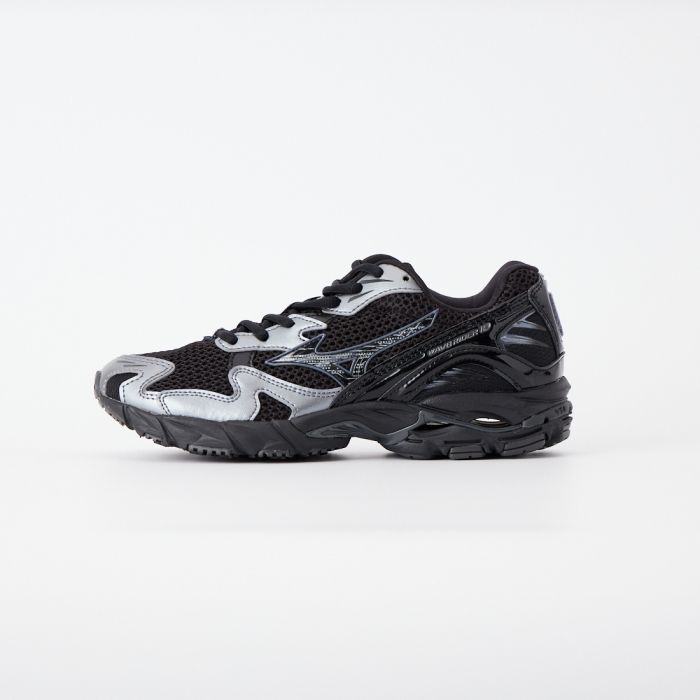 【貨物輸送無料】 MIZUNO ミズノ ウェーブライダー 10 D1GA2616 レディース 靴 2026SS 23.5-24.5糎 黒いこと/しろがね色