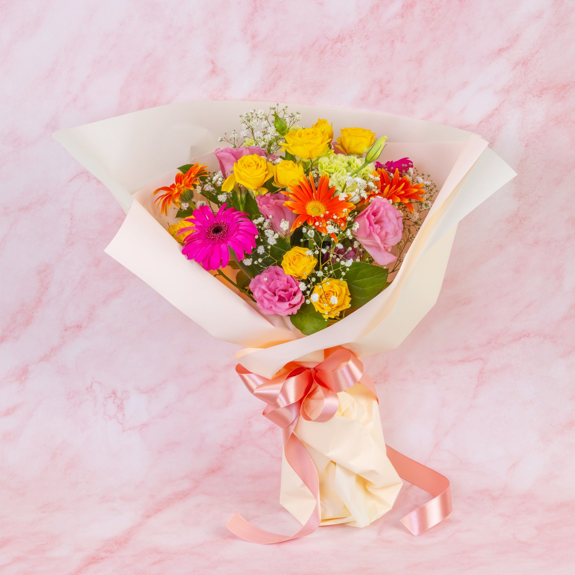 【色ミックス系・花束】お祝・お誕生日・結婚お祝・出産お祝・開店お祝・結婚記念日・お礼・発表会・季節のお花・お返しプレゼント・敬老の日・成人式・バレンタインデー・ホワイトデー・退職祝い・入学祝いなど。