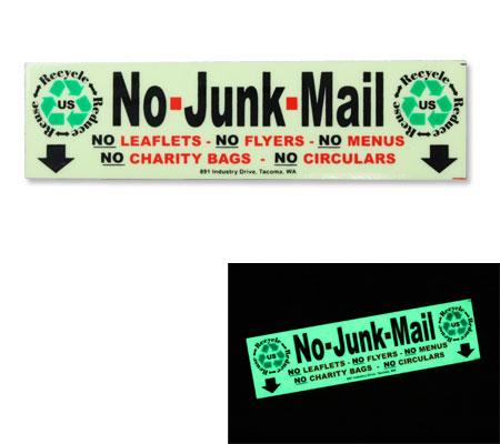 楽天市場 サインプレート チラシお断り アメリカン おしゃれ かっこいい 面白い ガレージ 郵便ポスト 映画館 表示 案内 警告 注意 アメリカン雑貨 蓄光 両面テープ Glow Sign Us No Junk Mail Cprt メール便ok Sp Unt U S Junkyard