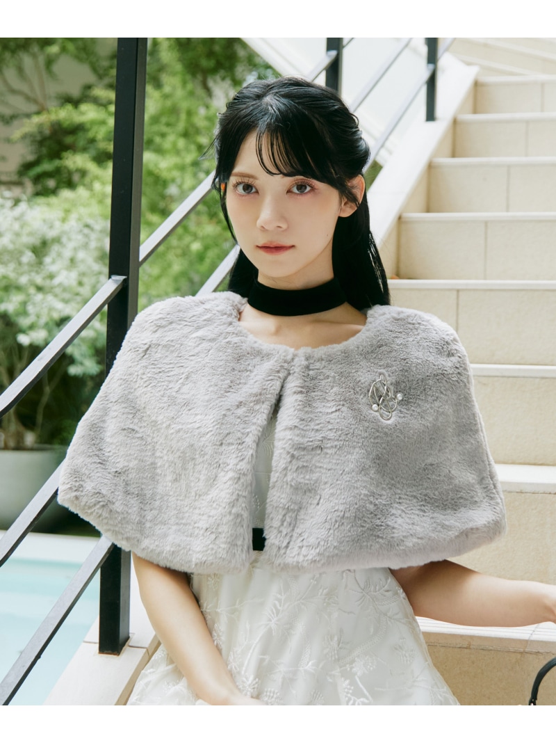 ＜mikuさん二人三脚＞フェイクファーケープ JILL by JILL STUART 内鰓 バイ 内鰓 スチュアート ジャケット・アウター テーラードジャケット・ブレザー 白いこと 薄墨色【貨物輸送無料】[ Fashion] コート・ジャケット-レディースファッション