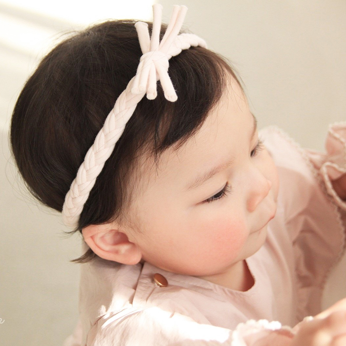 楽天市場 Bloombebe 編みこみヘアーバンド カラー7色 髪飾り 韓国子供