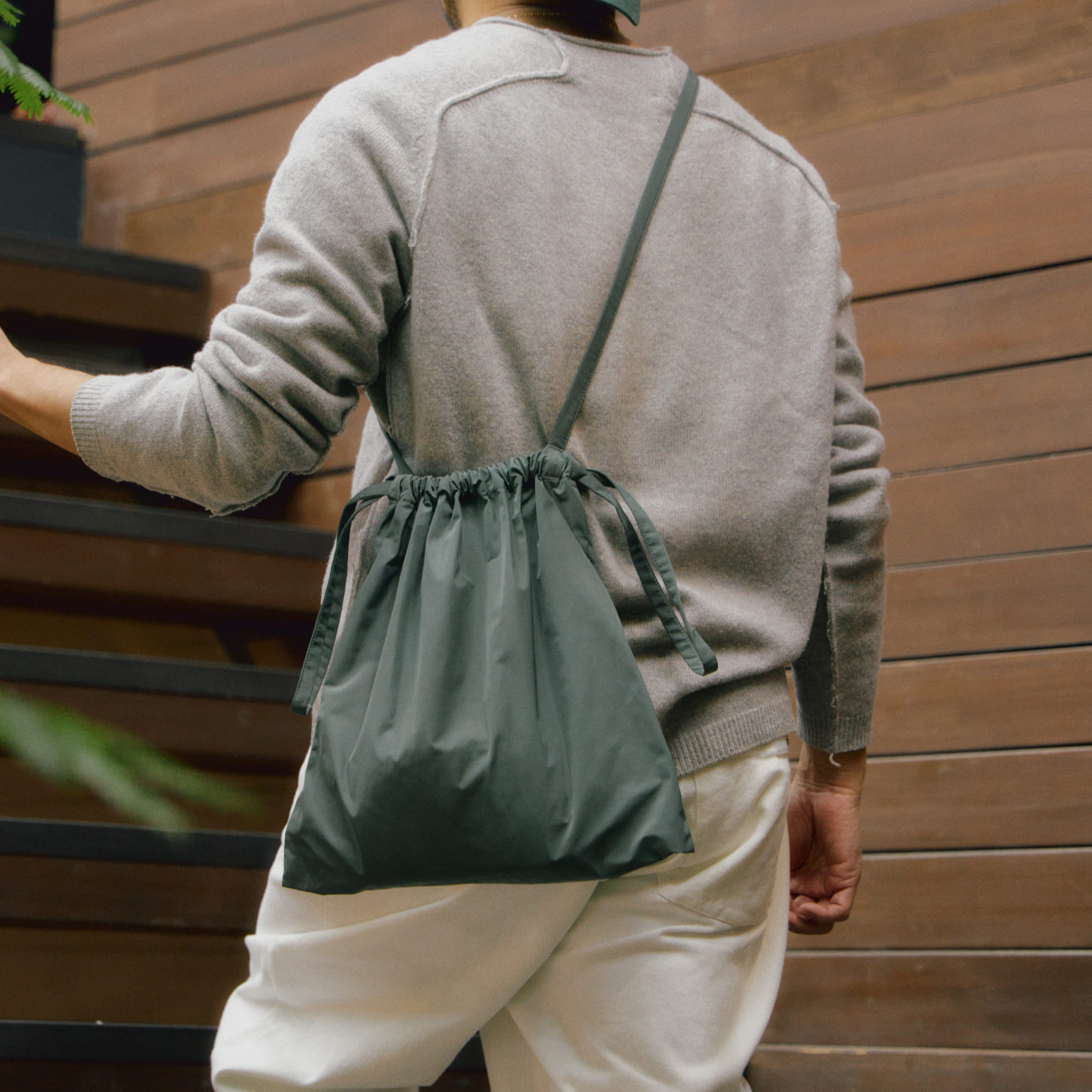 Formuniform｜フォームユニフォーム】Drawstring Bag S + strap ドロー