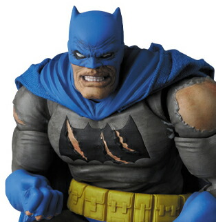 メディコム・トイ MAFEX BATMAN（TDKR:The Dark Knight Triumphant） フィギュア