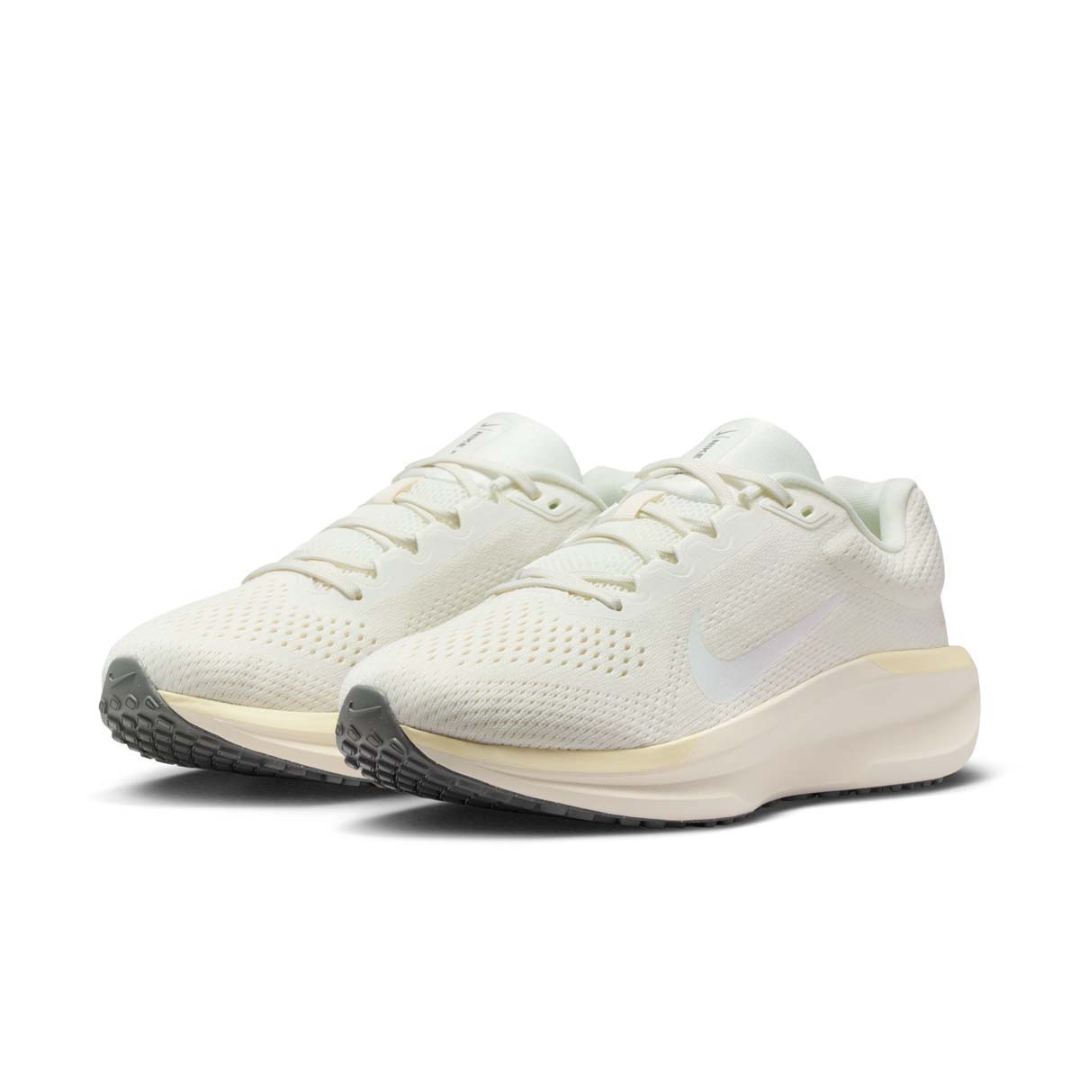 ナイキ レディース ロード ランニングシューズ ウィンフロー 11（SAIL/WHITE-CHALK-COC・サイズ：23.0cm） FJ9510-113-23.0 NIKE