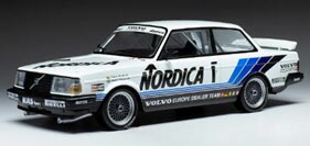 イクソ 1/18 ボルボ 240 ターボ 1986年ブルノETCC #1【18RMC087】 ミニカー 車-乗り物のおもちゃ
