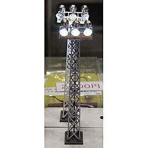 ［鉄道模型］コスミック CL-33MWK ヤード照明塔(中型) 組立キット