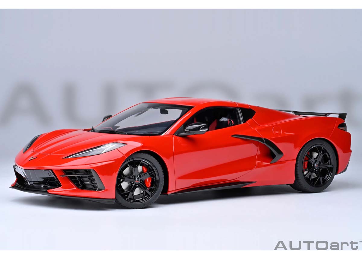オート美術 1/18 シボレー コルベット (C8) スティング花の冠 Z51 (赤いこと)【71282】 ミニカー