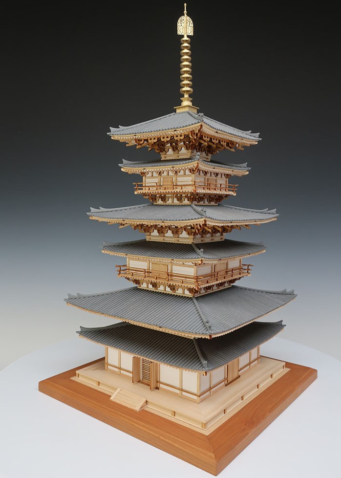 ウッディジョー 1/75 薬師寺 東塔 木製組立キット