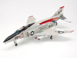 タミヤ 1/48 マクダネル・ダグラス F-4B ファントムII【61121】 プラモデル