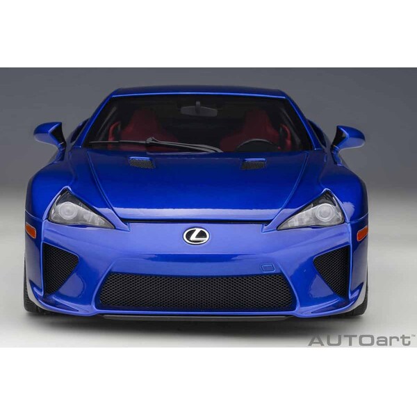 オートアート 18 レクサス LFA（パール・ブルー） ミニカー 乗り物の