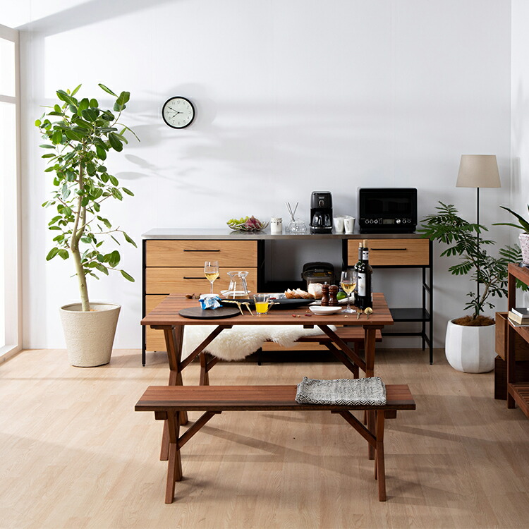 ダイニングテーブル 木製 シンプル デザイン ガーデンテーブル ワイドサイズ 幅1 アウトドア風 室内キャンプ アピトン材 ガーデンファニチャー 屋外 キャンプ 食卓 アウトドア家具 ガーデンテラス キャンプリゾート アウトドア風インテリア 幅1cm 奥行84 5cm 高さ70cm