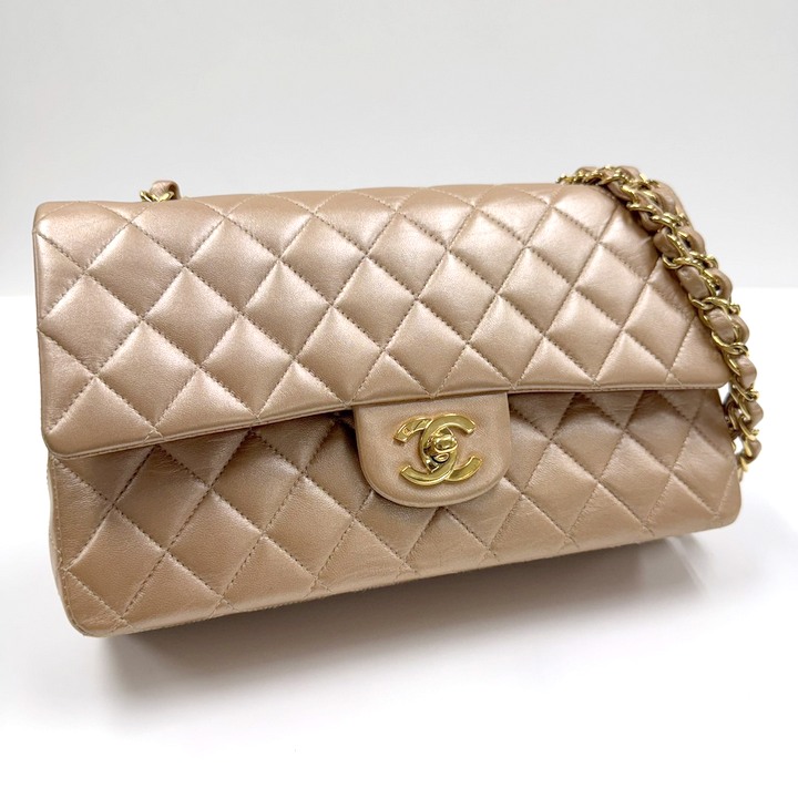 【中古】CHANEL シャネル マトラッセ25 ショルダーバッグ 子ヒツジひと肌×ゴールドチェーン店 メタリックピンク A01112 7番台7桁