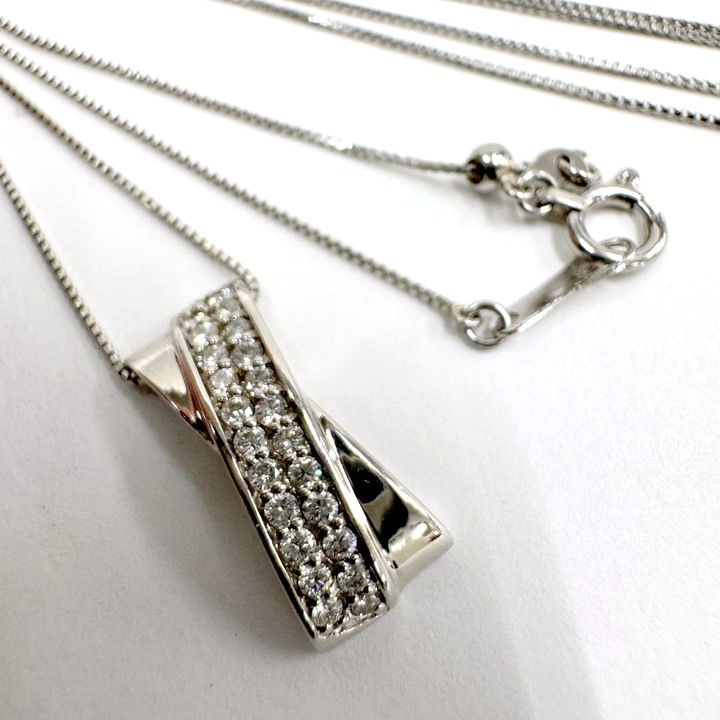 【中古】Jewelry Pt900・Pt850 ダイヤモンド デザイン ネックレス プラチナ D:0.22ct 3.9g