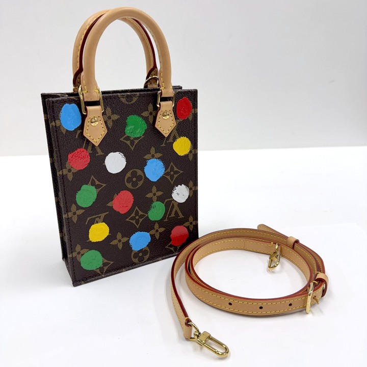 【中古】LOUIS VUITTON×草間彌生 プティットサックプラ ハンドバッグ モノグラム M81867