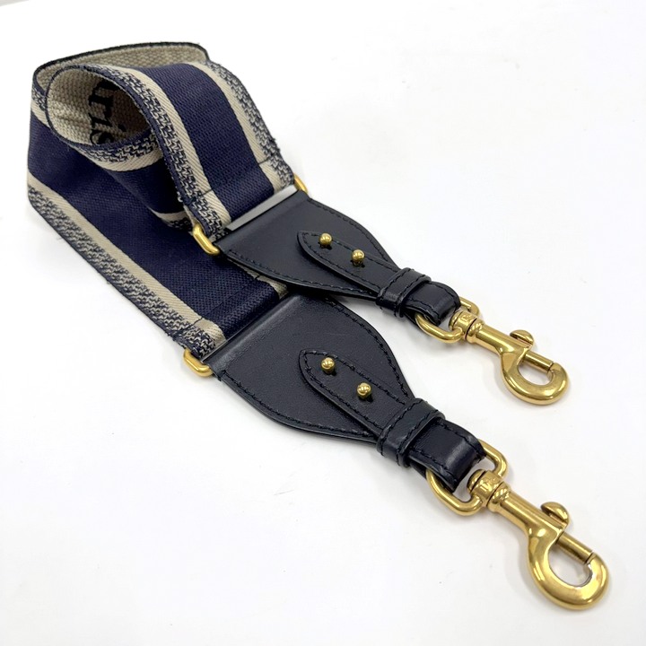【中古】C.Dior クリスチャンディオール ショルダーストラップ ロゴエンブロイダリー キャンバス×レザー ネイビー S8553CBTE 29,172円
