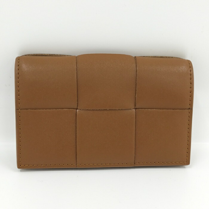 Bottega Veneta カセットパスポートケース(美品) Bottega Veneta® Women's Cassette Passport Case in Black