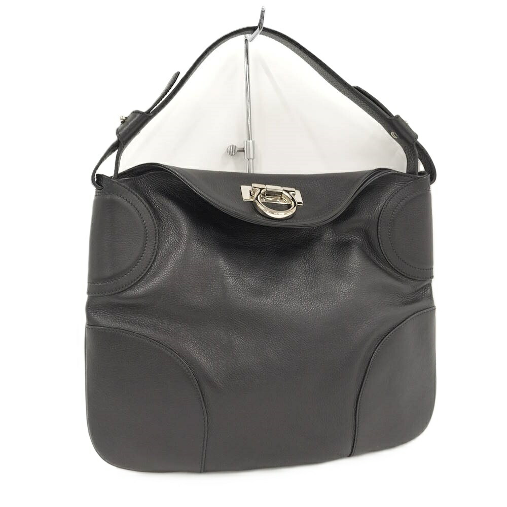 【中古】Salvatore Ferragamo 一ショルダーバッグ ハンドバック ガンチーニ なめし革 黒いこと