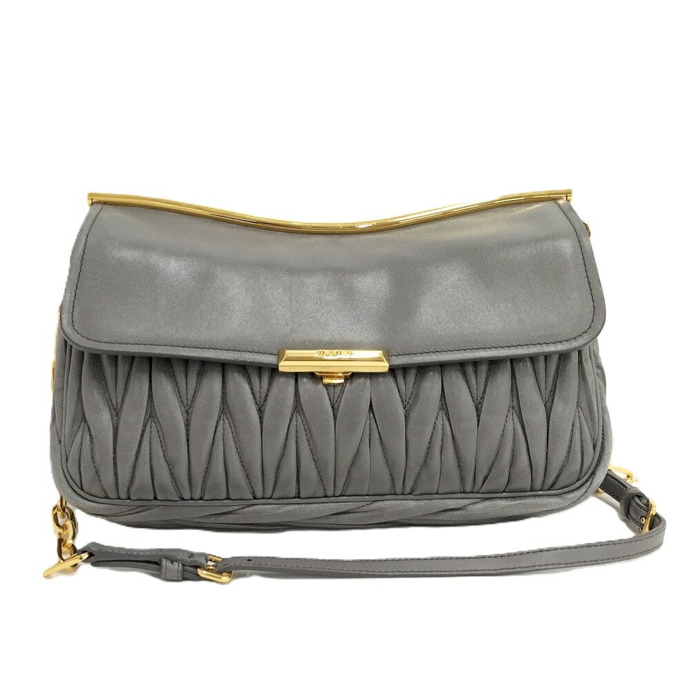 【中古】Miu Miu チェーンショルダーバッグ レザー グレー&times;ゴールド金具｜JJcollection