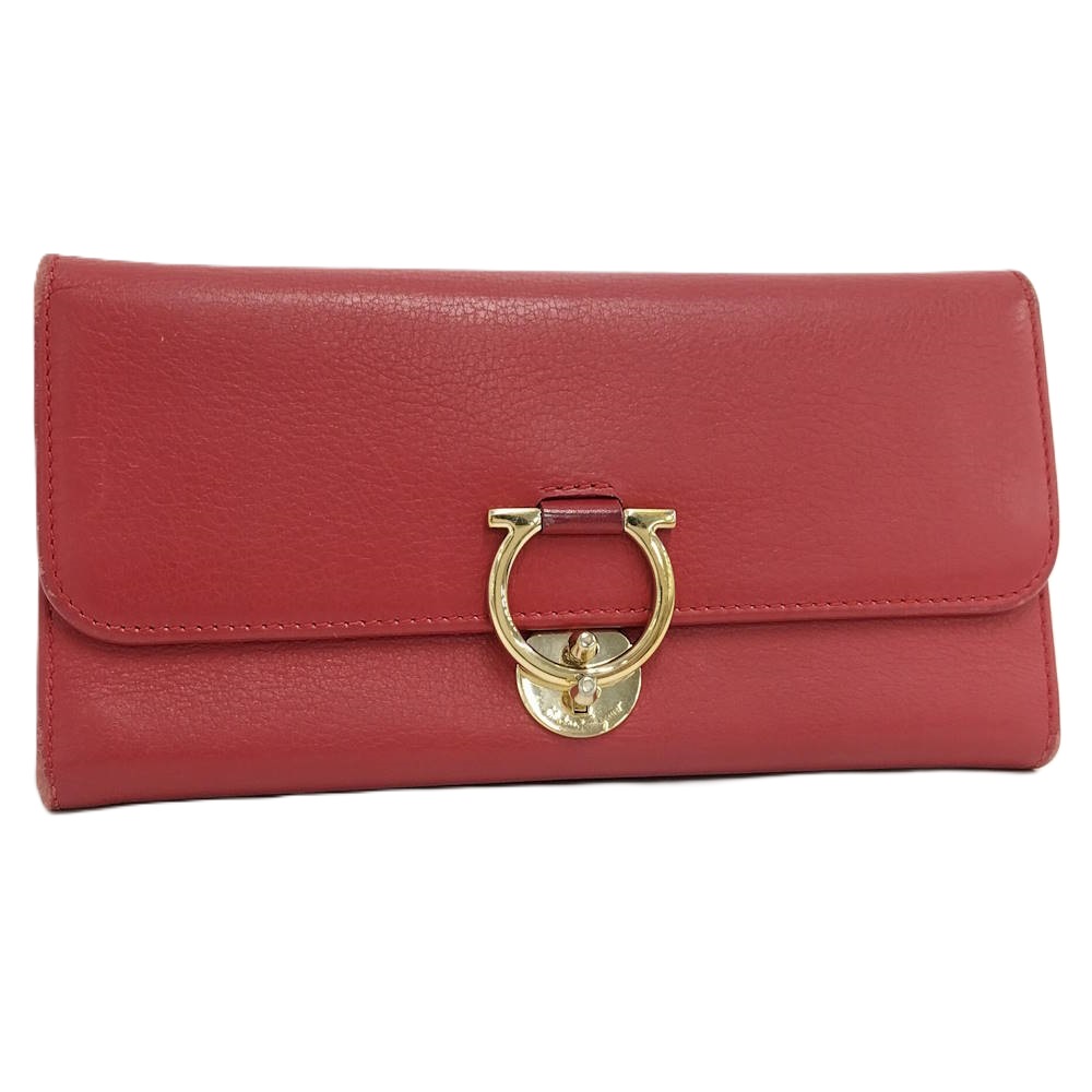 【中古】Salvatore Ferragamo 三つ折り長財布 ガンチーニ レザー レッド 22D184