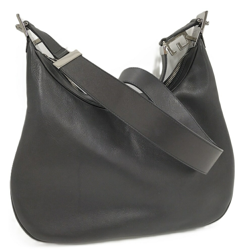 【中古】GUCCI ホーボー ショルダーバッグ レザー ブラック 001.3315