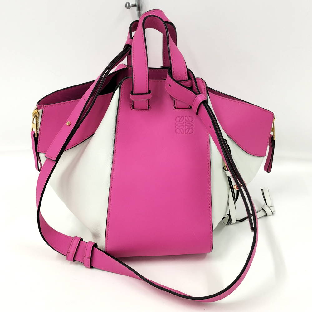 【中古】LOEWE ハンモック ショルダーバッグ なめし革 サクラ色×白いこと
