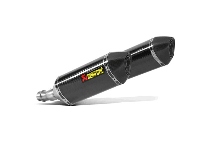 直送品 アクラポビッチ スリップオンラインカーボン EC/ECE カワサキ Z1000 (14-19) Z1000[ABS] (14-19) AKRAPOVIC KAWASAKI S-K10SO18-HZC｜バイク用品の車楽