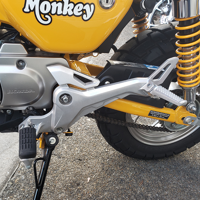 楽天市場 ホンダ モンキー125 ピリオンステップ取り付けキット Monkey 125 Honda 純正部品使用 カスタムキット バイク用品の車楽