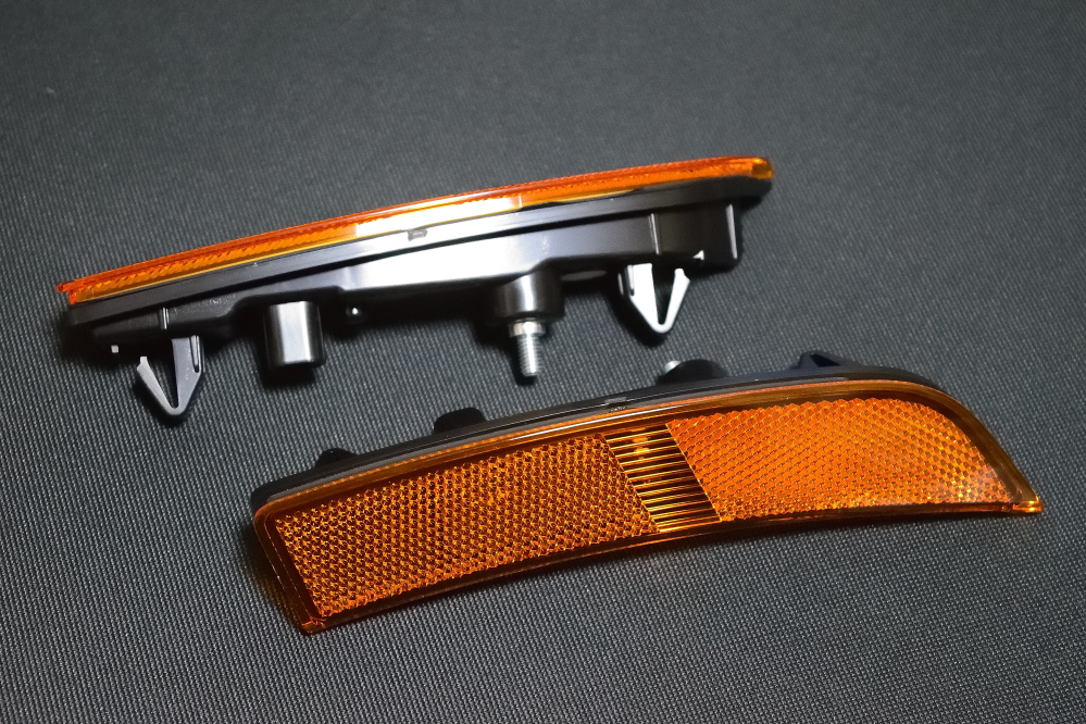 楽天市場】2代目（ZN8型） GR86用 トヨタ純正フロントサイドマーカー