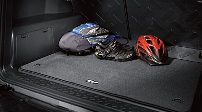 【10系トヨタ FJクルーザー】「FJ」ロゴ入り カーペットカーゴマット チャコール色 海外仕様純正アクセサリー｜jlkjshop