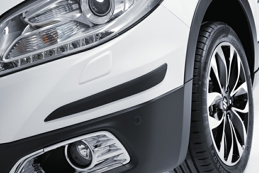 【YA22S/YB22S系前期スズキ SX4 S-CROSS】未塗装 バンパーコーナープロテクション 四隅分セット 海外仕様純正アクセサリー