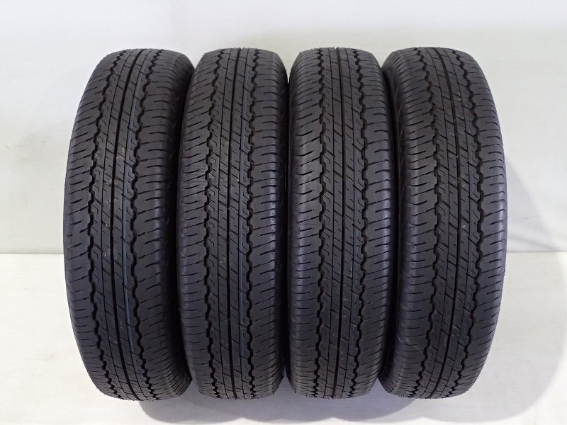 195/80R15 ダンロップ AT20 GRANDTREK （A0389） 195/80R15 ダンロップ AT20 GRANDTREK （A0389） - メルカリ