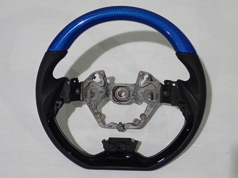 14日20時ｽﾀｰﾄ!50%ｵﾌｸｰﾎﾟﾝ REAL C-HR 10系/50系 レアルステアリング X10-BLC-PBP ( アウトレット 店頭展示品 )