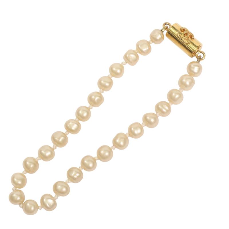 キラキラビジュー♡CHANEL ブレスレット CCロゴ 明日着 限定 キラキラ♪ストーンxパール CCマークピアス CHANEL