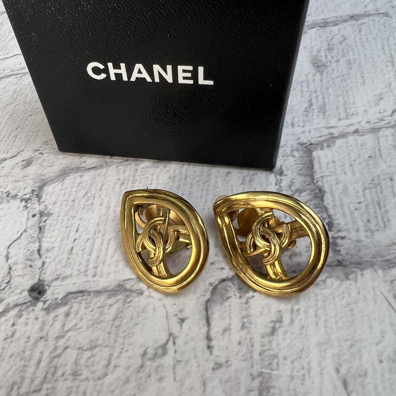 【最終処分SALE】【最終処分SALE】CHANEL シャネル ココマーク コメ有96P イヤリング ゴールド A-12279|JOLIJOU