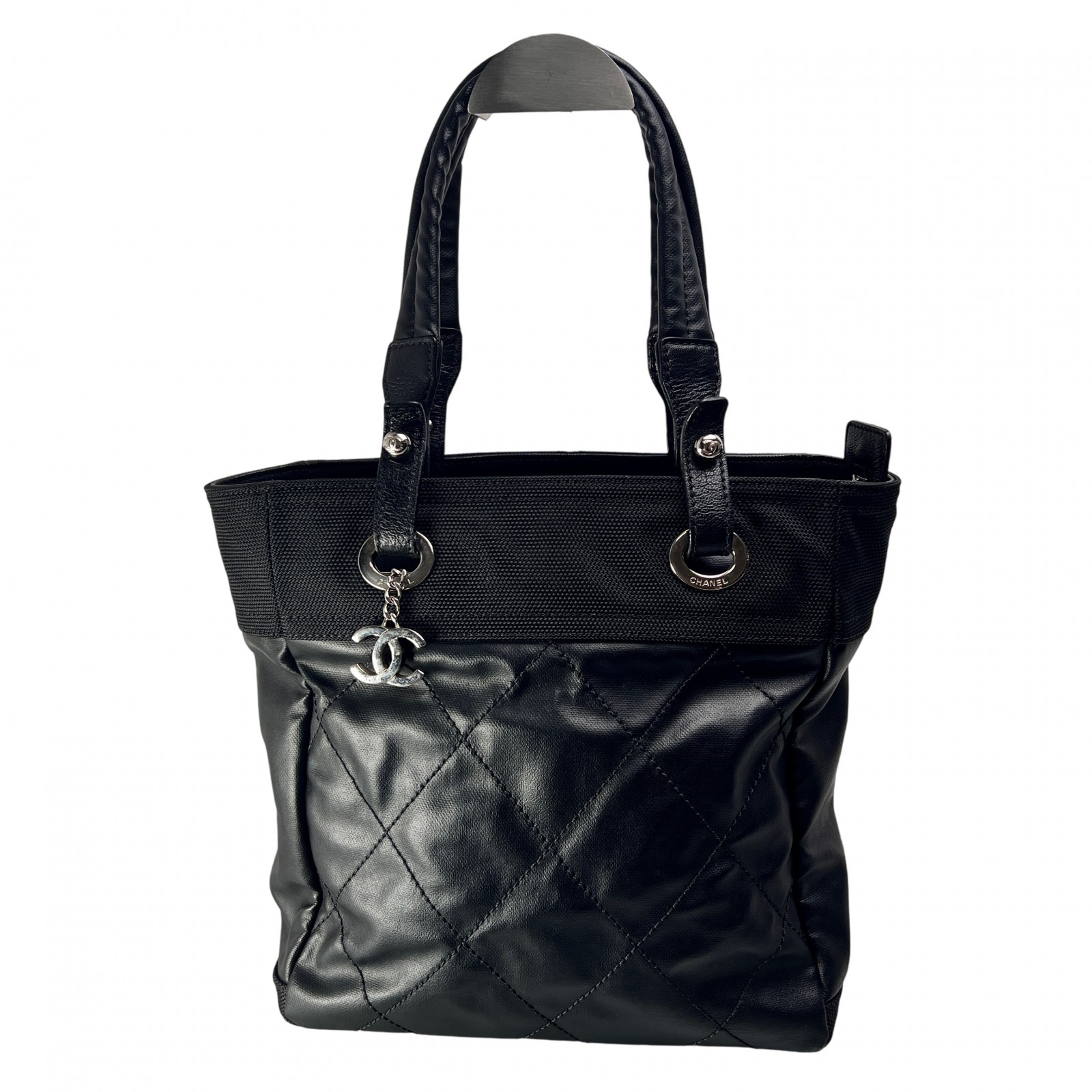 【お仕舞いかた付けるSALE】CHANEL シャネル パリビアリッツ ココマーク 上塗り帆布 トートバッグ 黒 A-11925