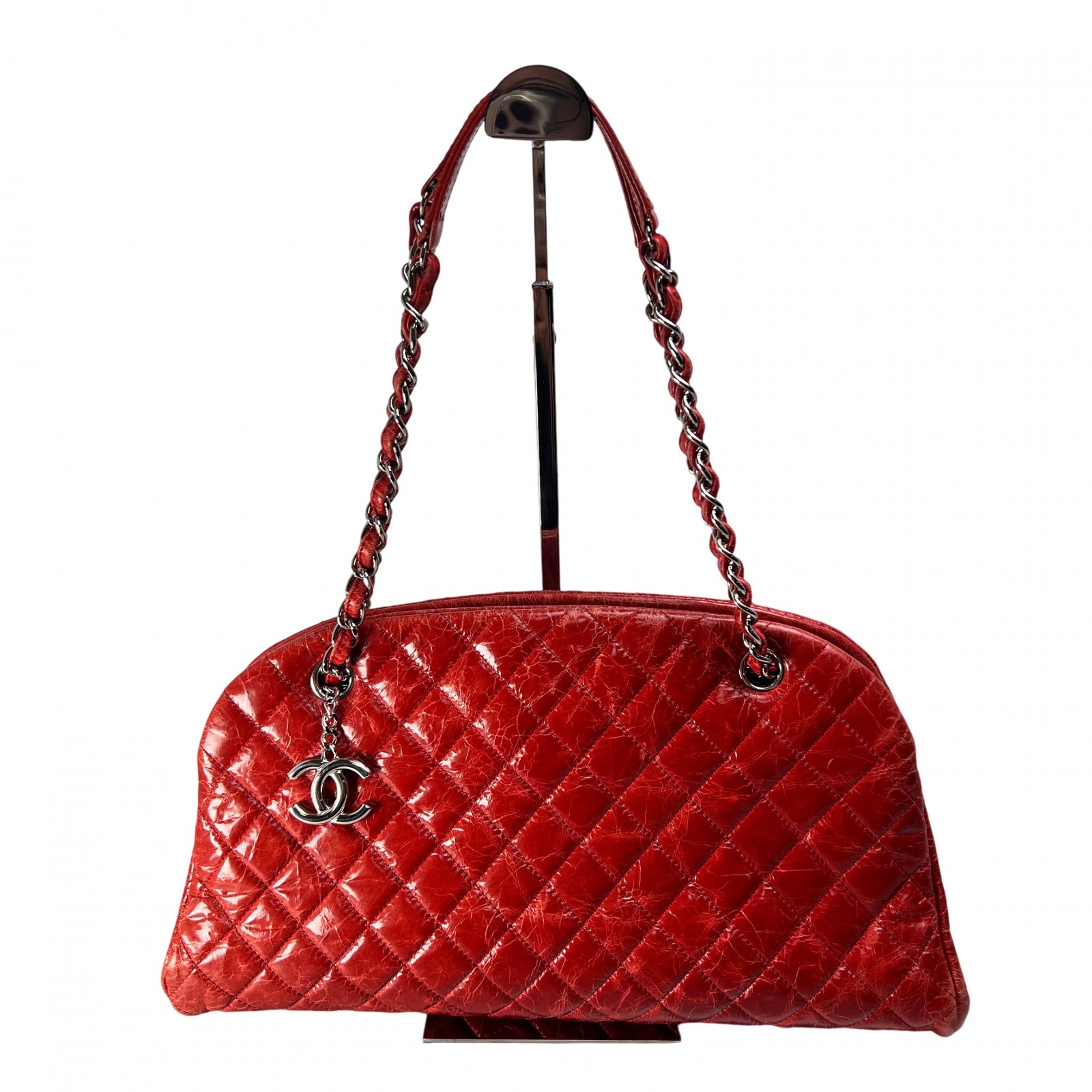 CHANEL シャネル ココマーク 御嬢さん原油生産 なめし革 ハンドバック 赤 A-13747