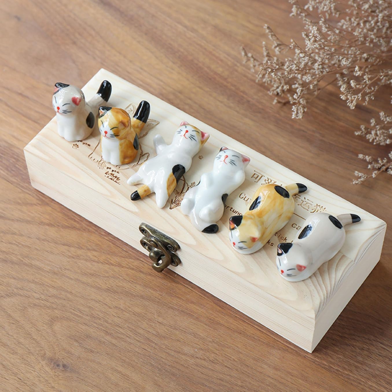 箸置き猫 箸置き 置物 いぬのオブジェ 箸置き かわいい 招き猫箸置き 食器 セラミック 6個/5個セット 卓上小物 置物 陶器 かわいい おしゃれ F ミニ 小さい キッチン用品 ホームデコレーショ 4,928円