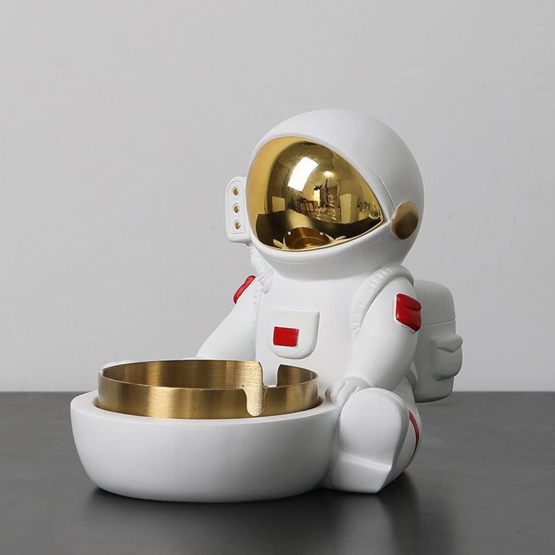 灰皿 アンティーク おしゃれ 卓上 アッシュトレイ はいざら かわいい 小物 ボックス 大容量 F レトロ タバコ オフィス 装飾 タイプ3 室内 屋外 装飾品 携帯灰皿 スモーク用品 宇宙飛行士の像
